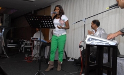 resized-339865_10150433028336405_1992679542_o