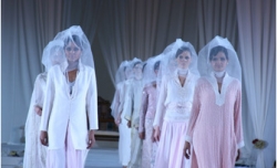 maheen_khan_tiffany_collect