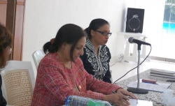 resized-892241_10151626063127835_1517745511_o