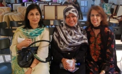 resized-156658_10151306310447835_760555101_n