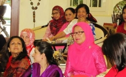 resized-525312_10151550793516756_1379164886_n