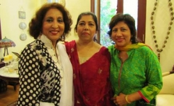 resized-542698_10151550790631756_1423510589_n