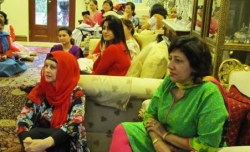 resized-581702_10151550791521756_2102155519_n