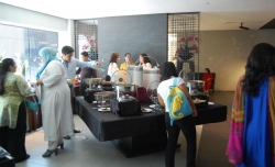 resized-861113_10151544642752835_749388999_o