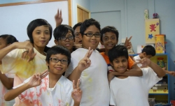 resized-858042_10151544658857835_1653817951_o